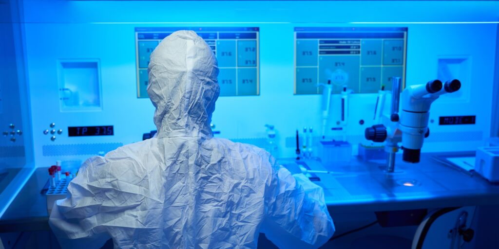 Manufacturers rely on proper cleanroom design to maintain consistent compliance.