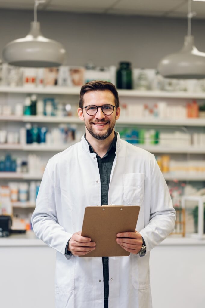Immigrants earn more in US Pharma Jobs than elsewhere.