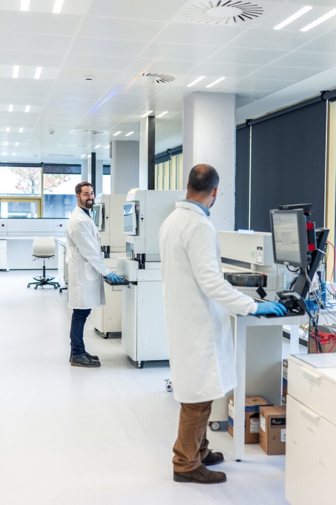 scientists-working-with-advanced-equipment