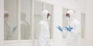 Incomplete cleaning and poor team communication often lead to cross-contamination.
